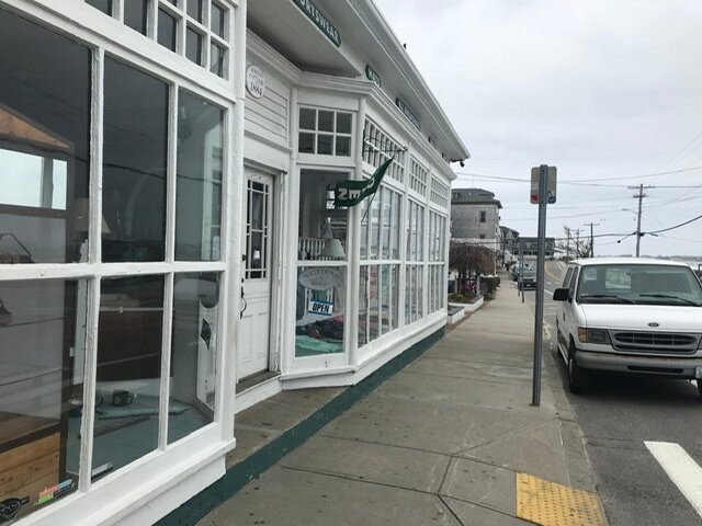 Star Department Store