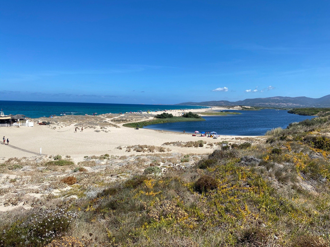 Spiaggia St. Pietro-撒丁岛必去景点