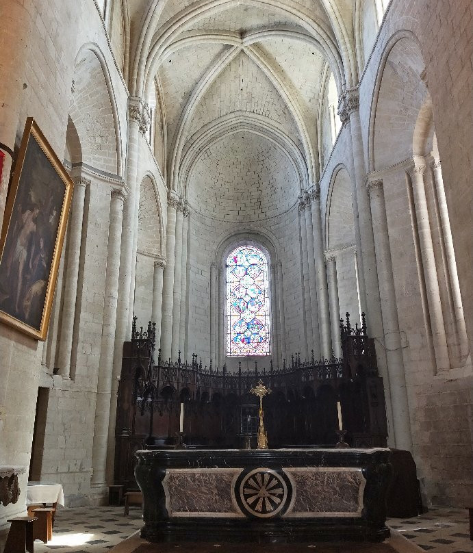 Eglise Saint-Pierre de Saumur景点图片