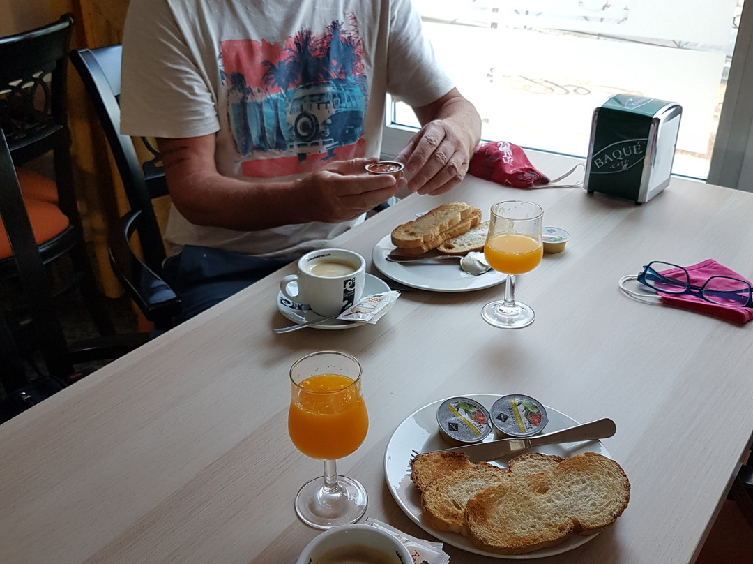 Hotel Real De Castilla主图