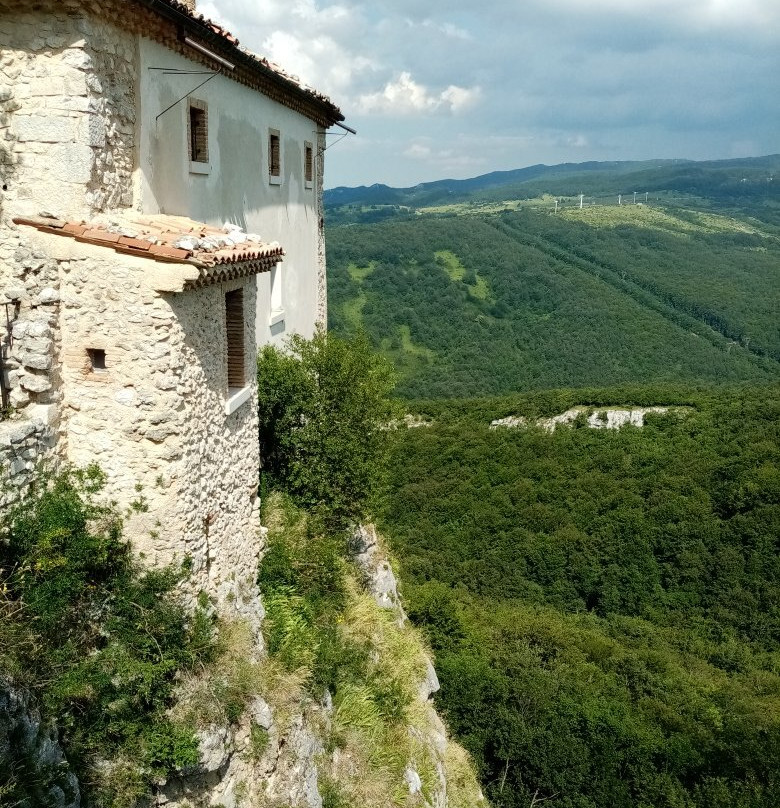 Santuario della Madonna dell'Altare景点图片