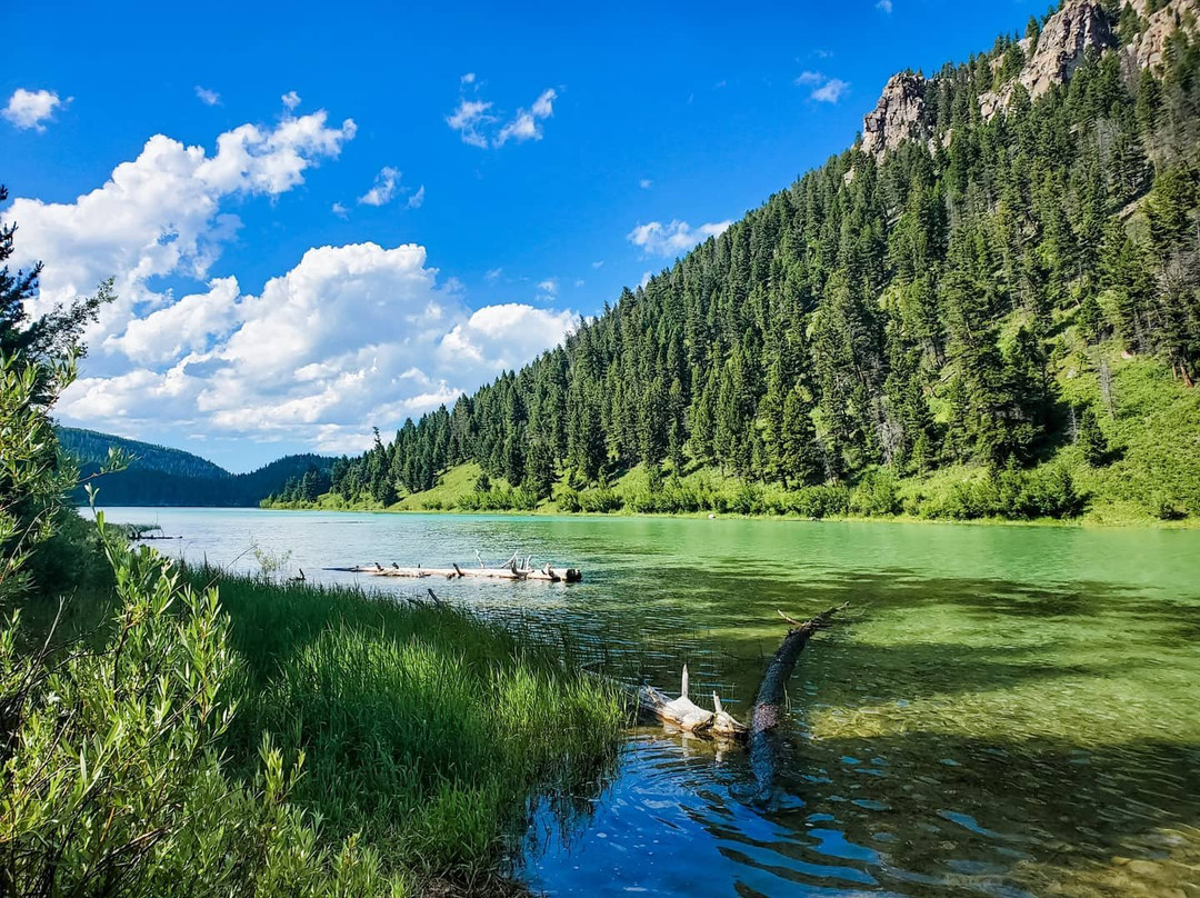 Cliff Lake景点图片