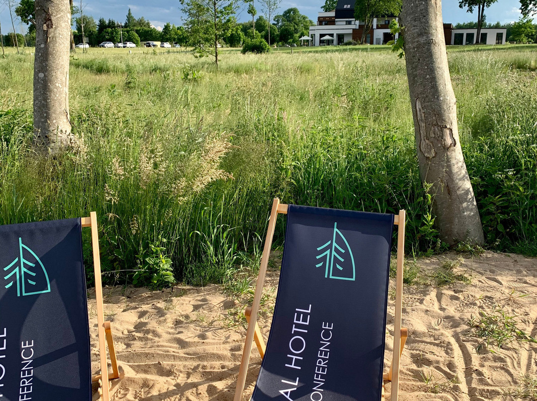 Natural Hotel Eco & Conference主图