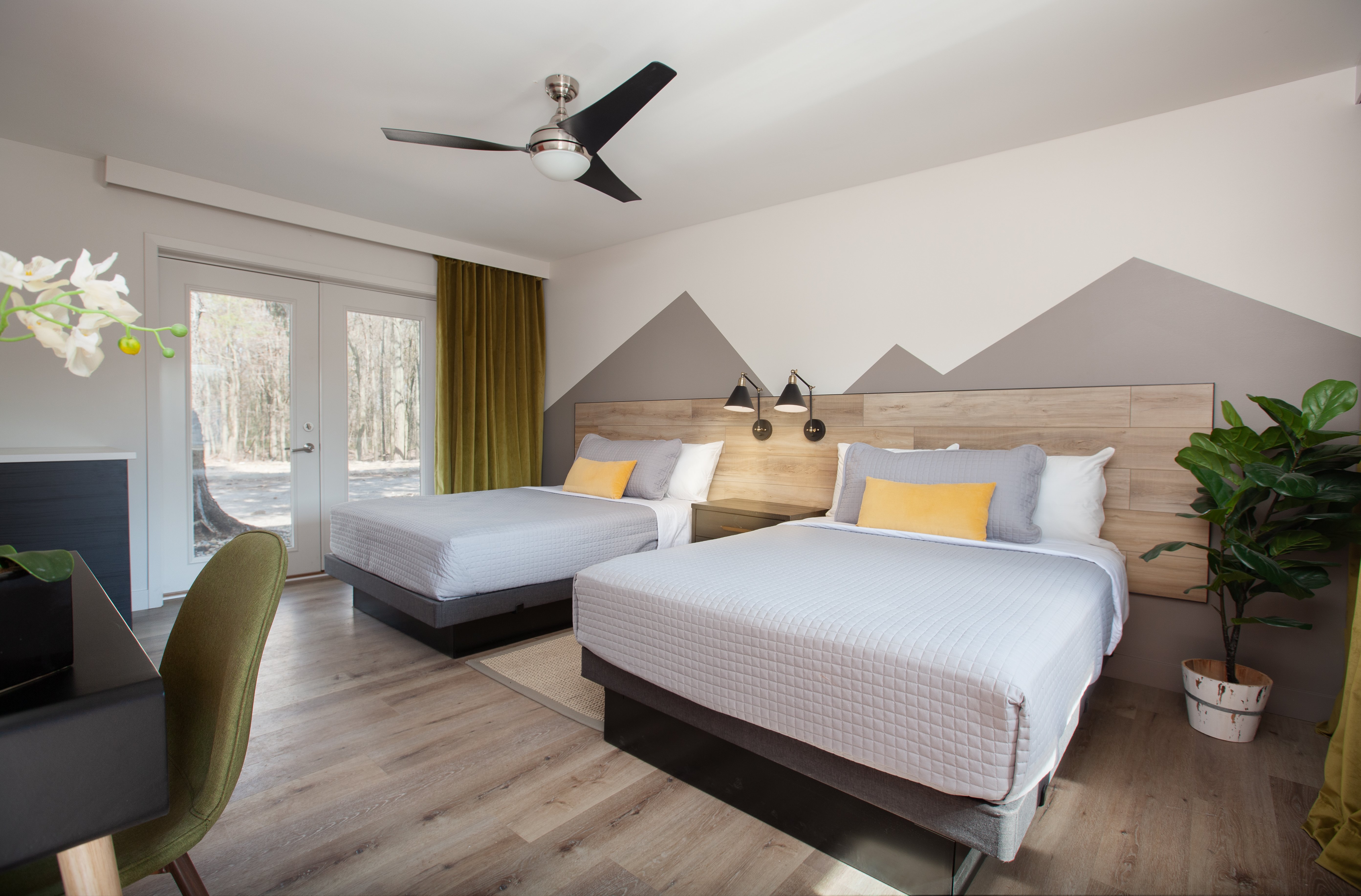 4411 Inn & Suites-官方
