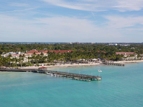 基韦斯特卡萨马丽纳希尔顿格芮精选酒店主图