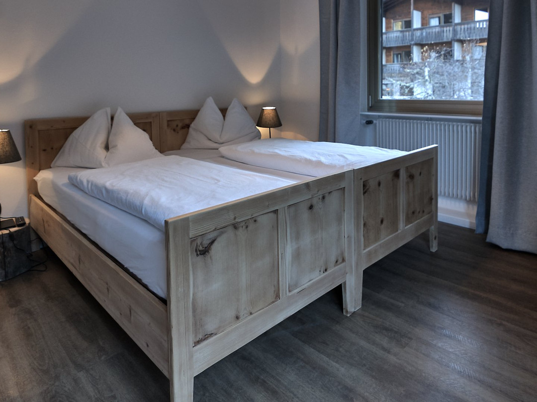 阿德勒酒店主图