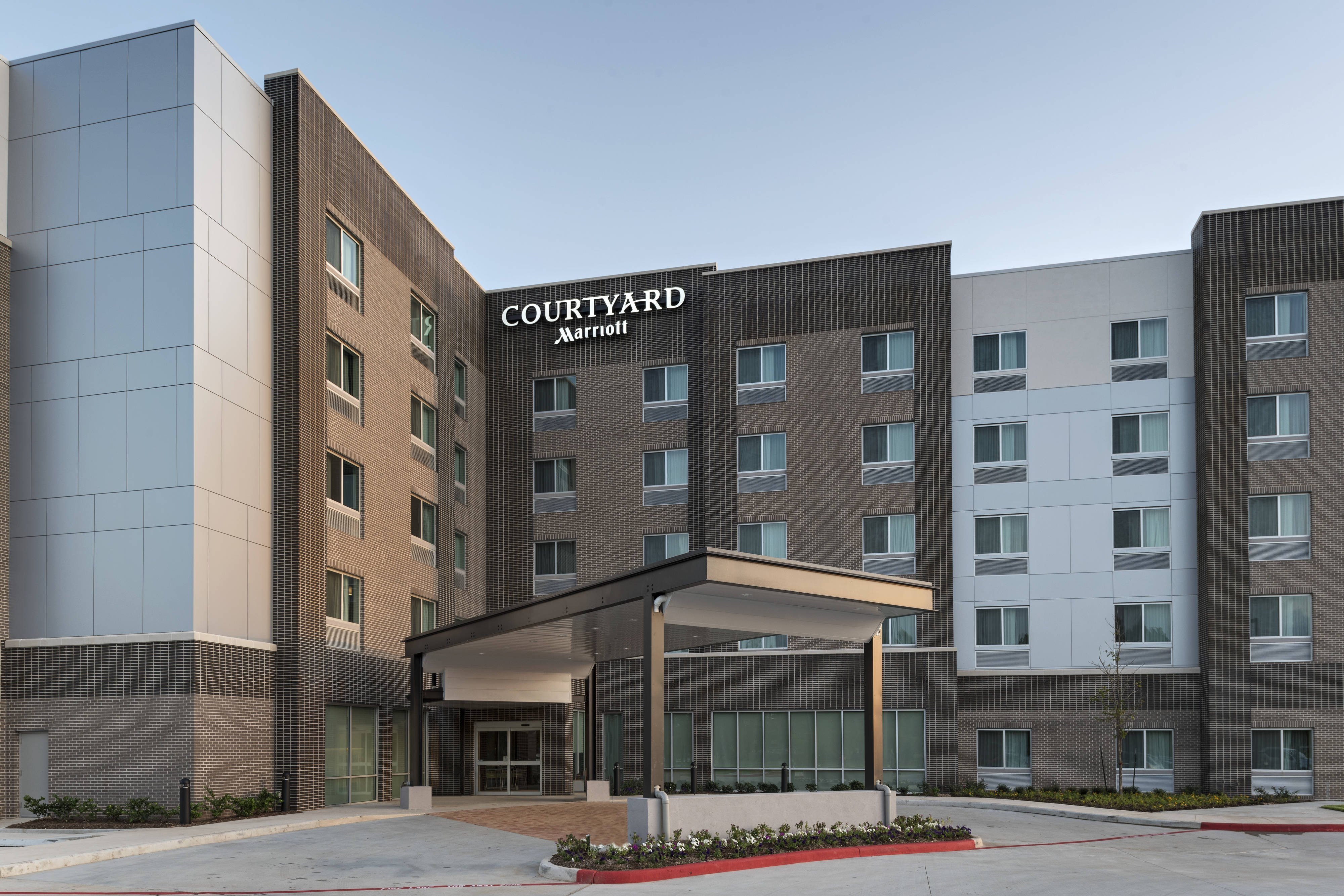 Courtyard Houston Sugar Land/Lake Pointe-官方