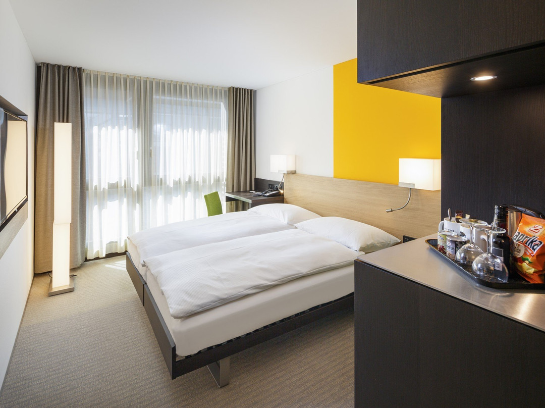 Zuri by Fassbind主图