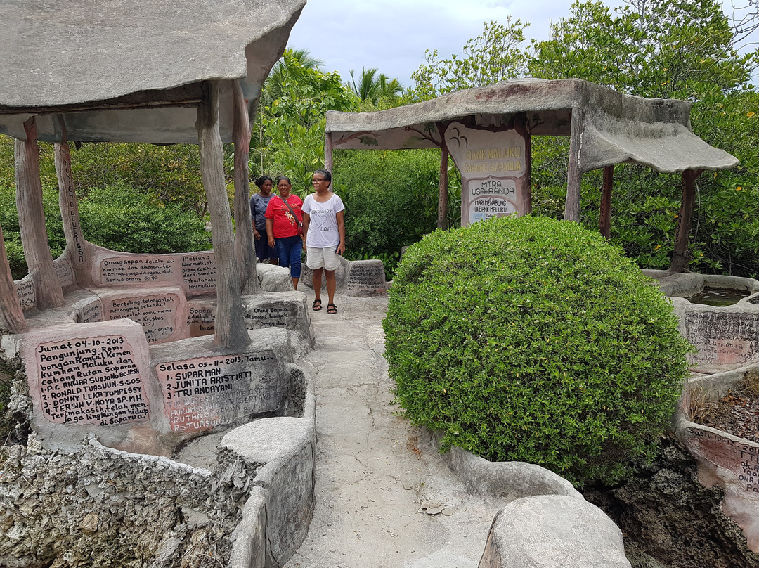 Batu Pintu-Saparua必去景点
