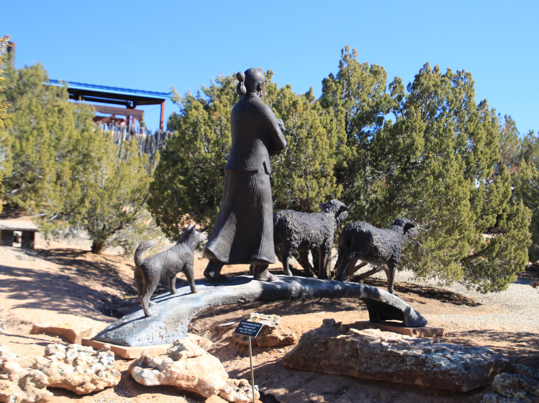 Allan Houser Sculpture Gardens and Gallery-圣菲必去景点