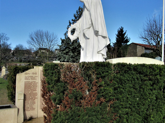 Monument communal-Pierrefitte-sur-Seine必去景点