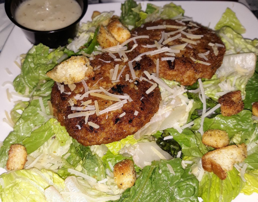 Big Apple Cafe At Log Pond