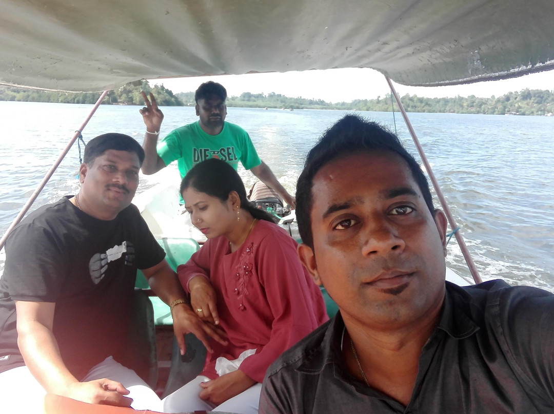 Sarisaralanka Holiday Tours-斯里贾亚瓦德纳普拉必去景点