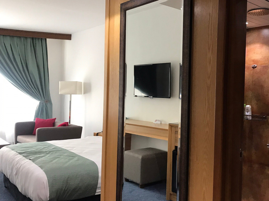 International Hotel Kish主图