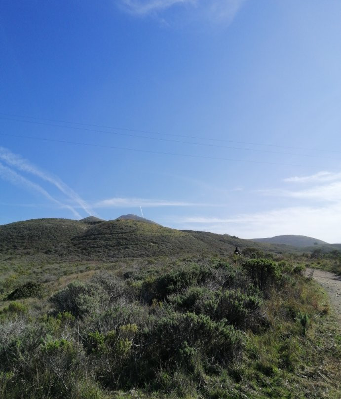 Valencia Peak Trail景点图片