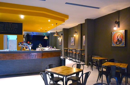 San Giustino餐馆和美食-Santamaria Pizzeria & Live