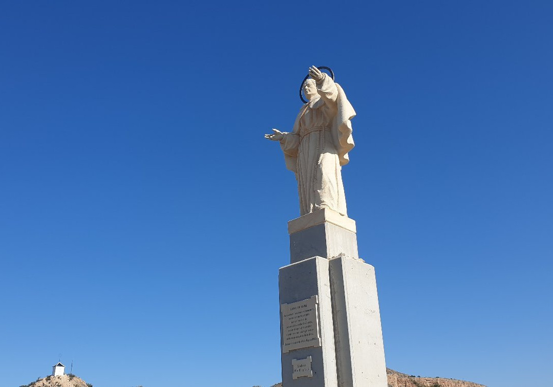Monumento a San Pascual Bailon-Monforte del Cid必去景点