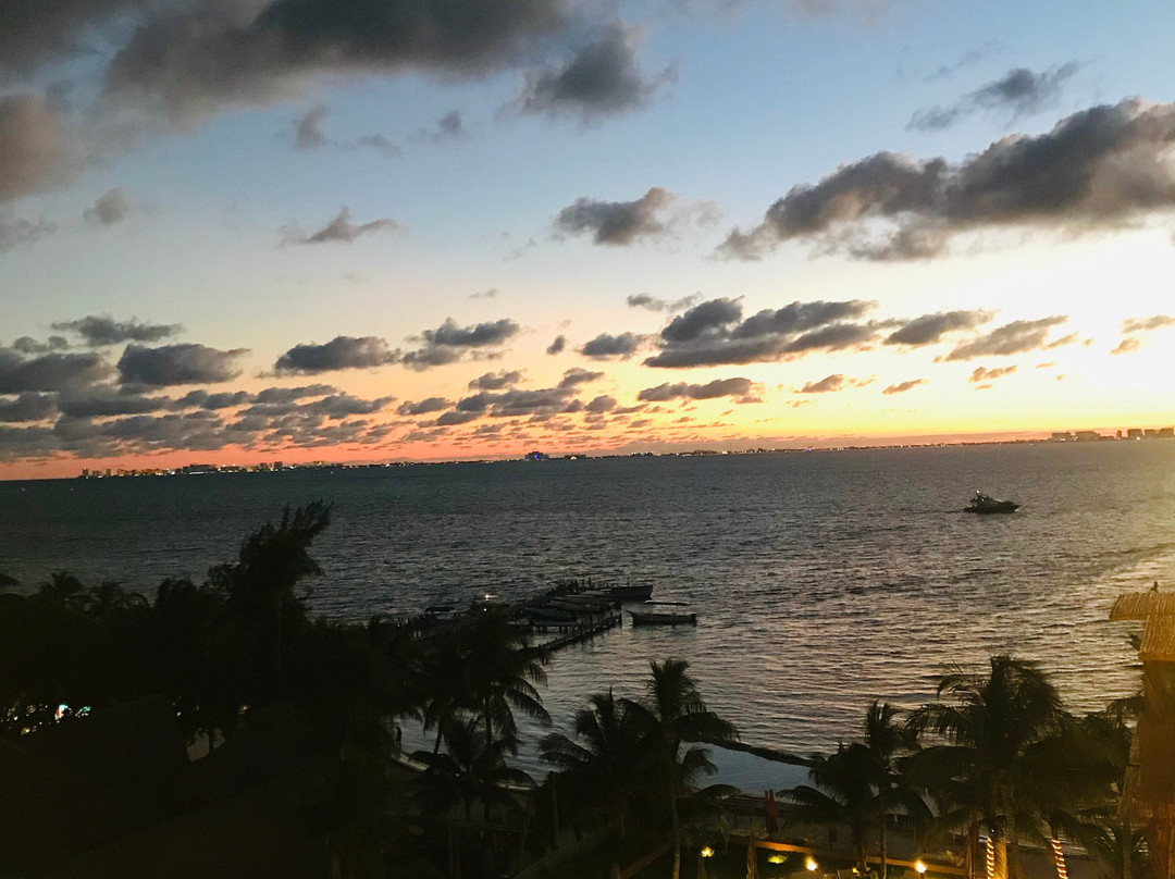 TOP by Beló-女人岛必去景点