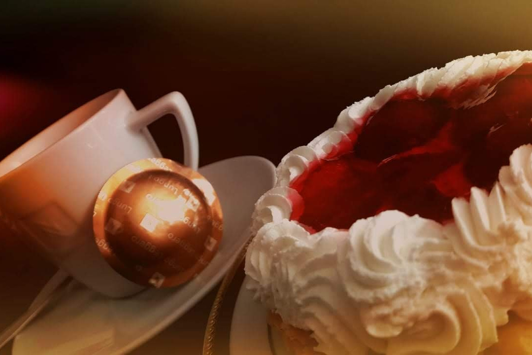 Ayres del Este主图