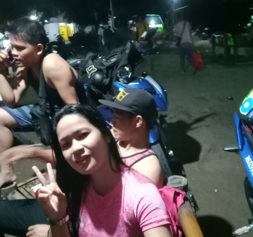 卡加盐德奥罗翡翠套房酒店主图