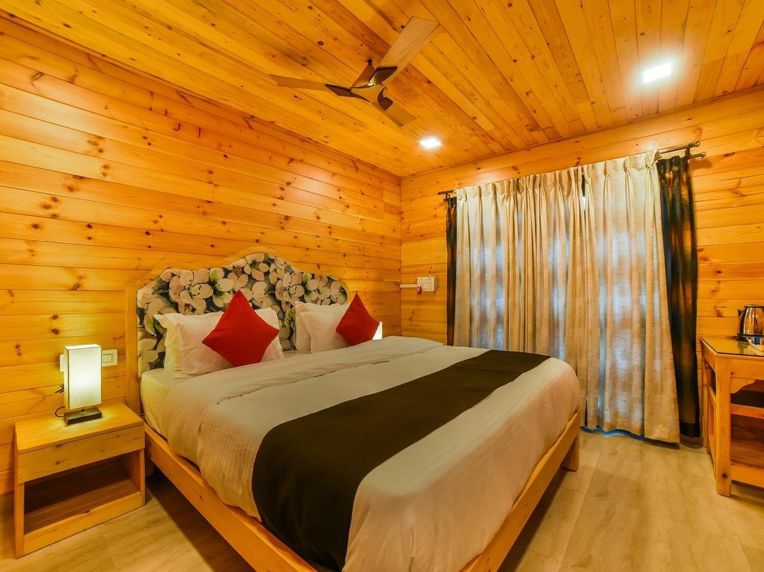 The Emerald Morjim主图