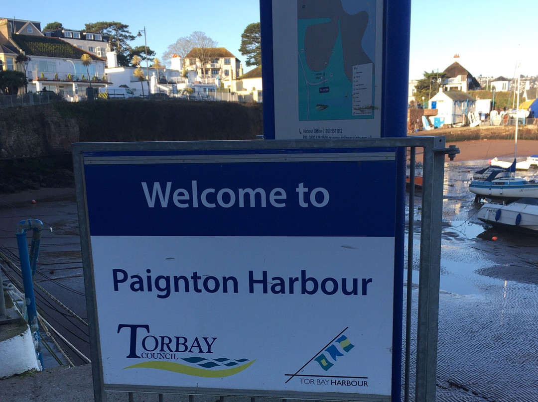 Paignton Harbour景点图片