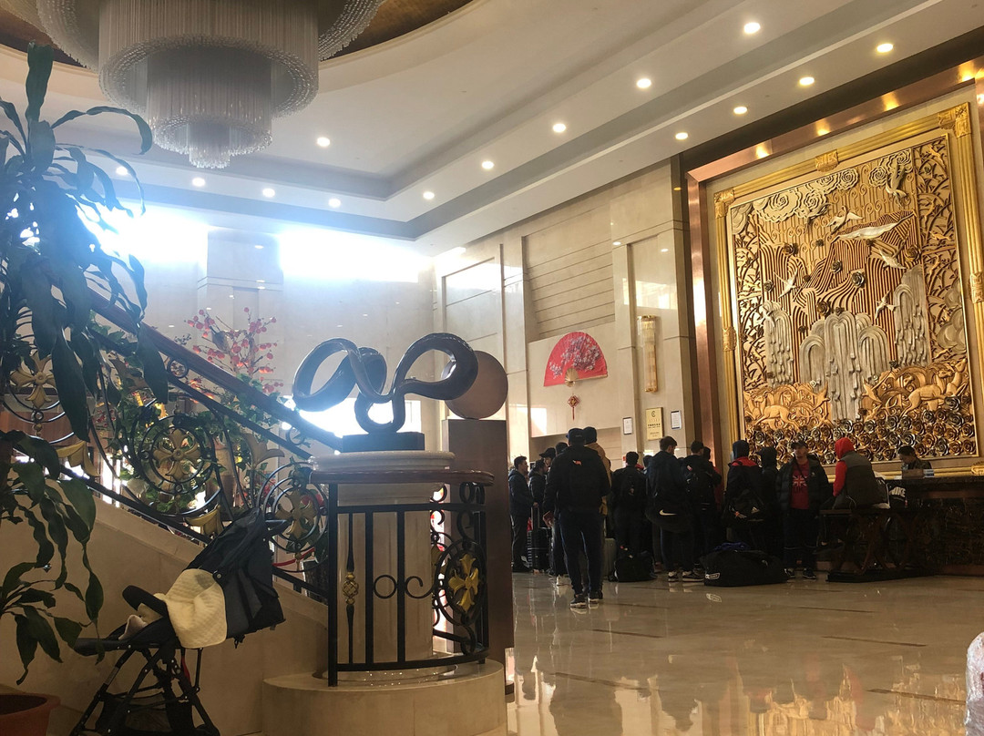 紫光苑大饭店主图