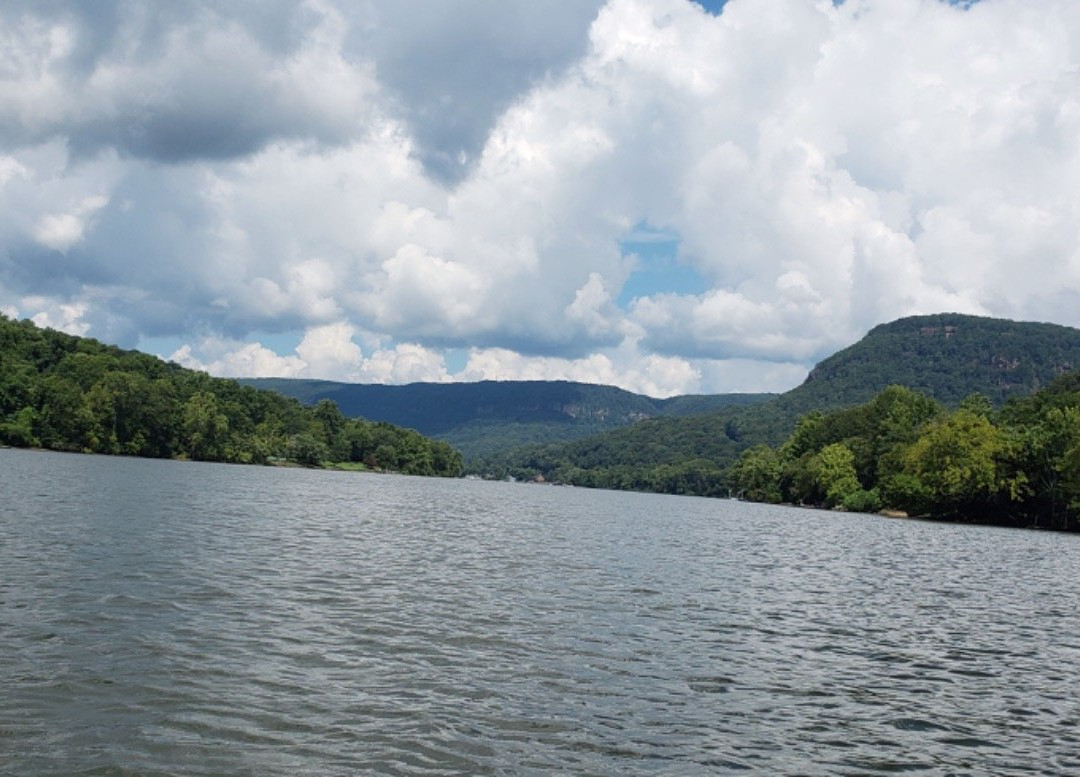 Occoneechee State Park景点图片