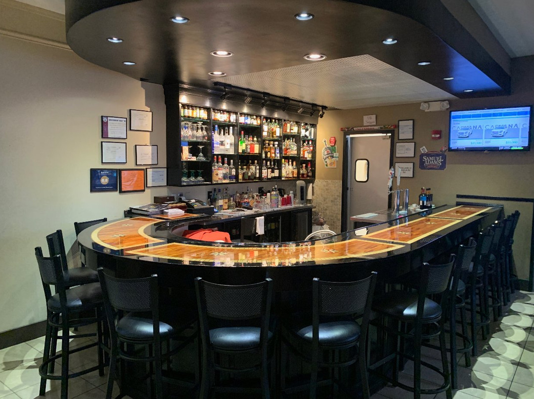 Hawthorn Suites by Wyndham Bloomington主图