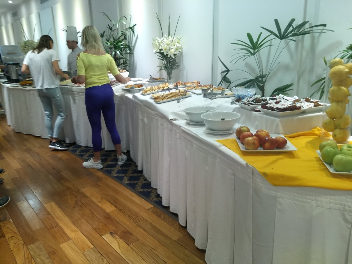 Dos Reyes Hotel Mar del Plata-餐饮