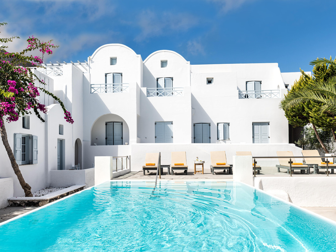 圣托里尼卡斯捷利度假村主图