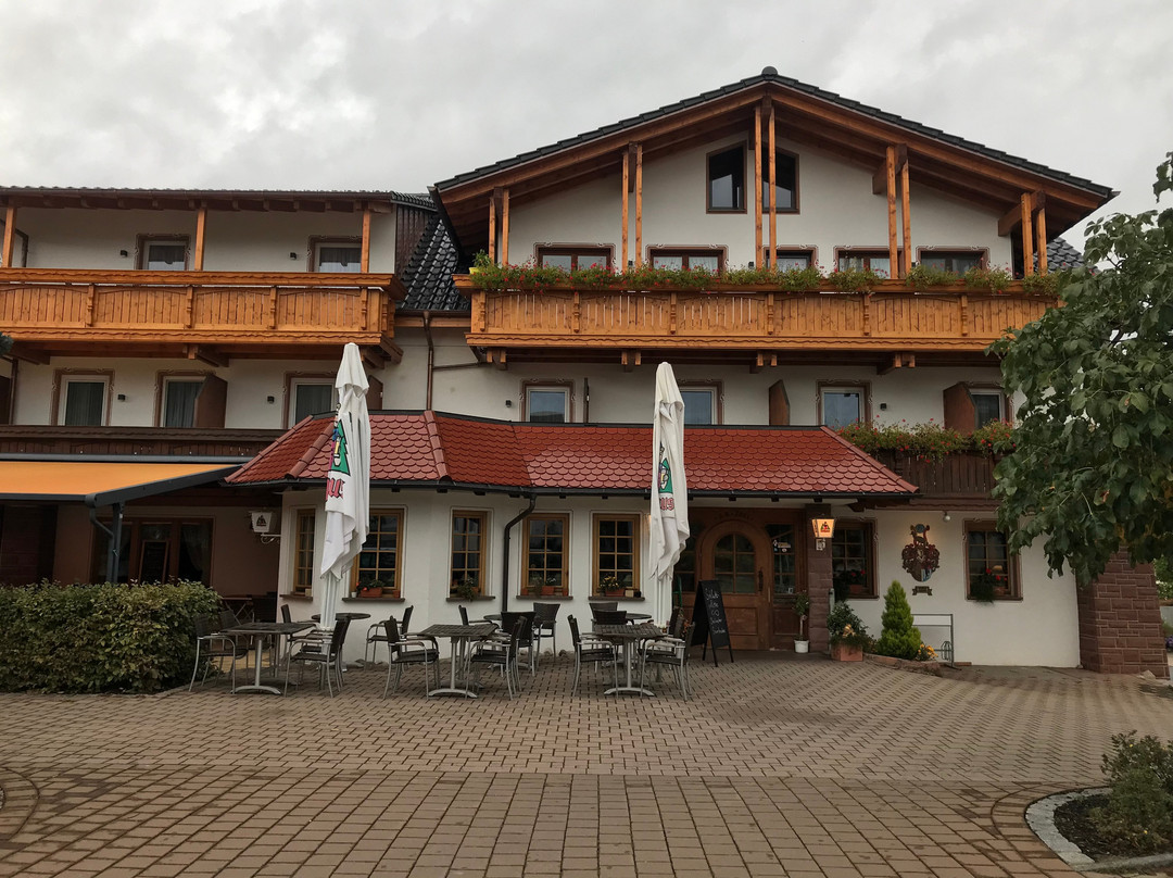 Hotel Gasthof zu Burg主图