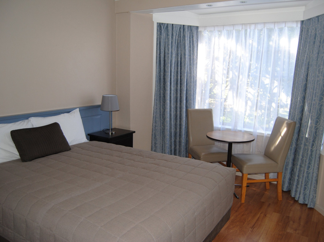 Airlie House Motor Inn主图