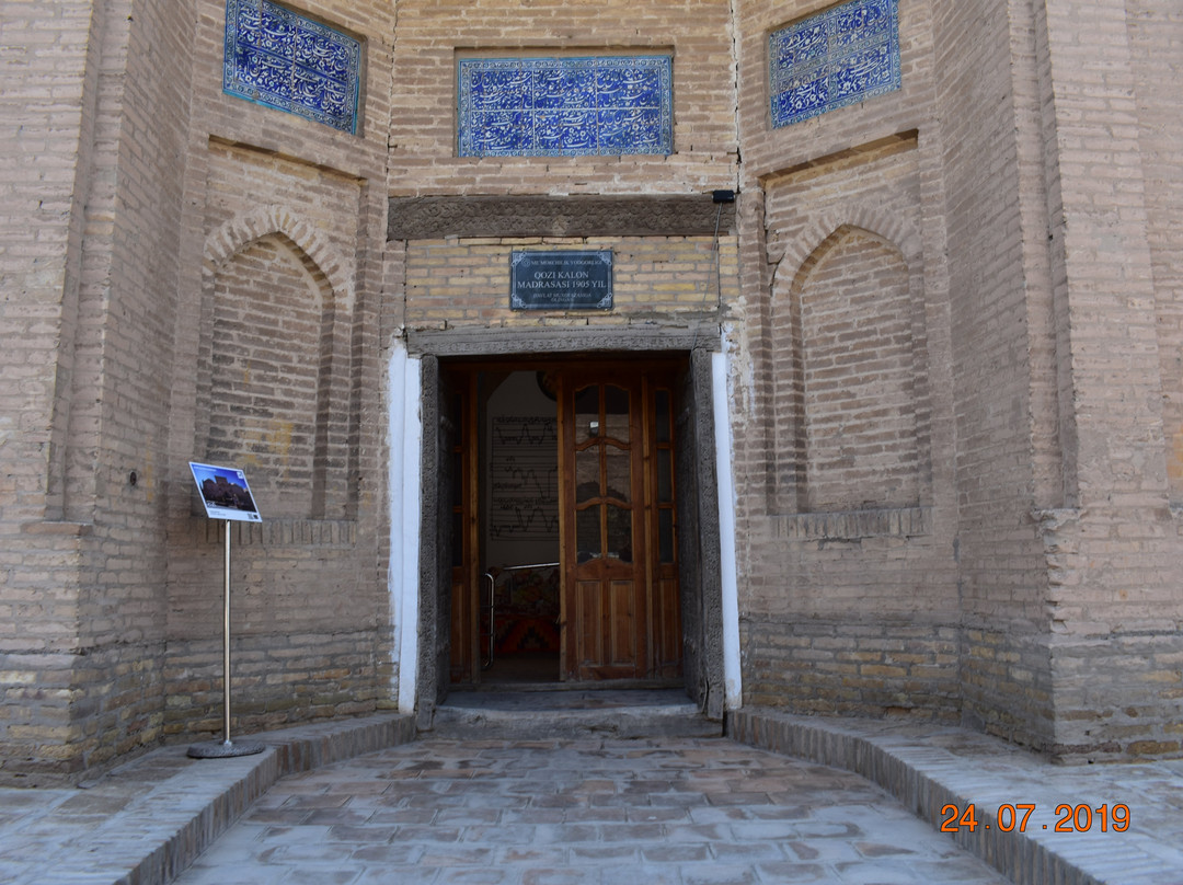 Qozi Kalon Madrassah - Museum of Musical Art