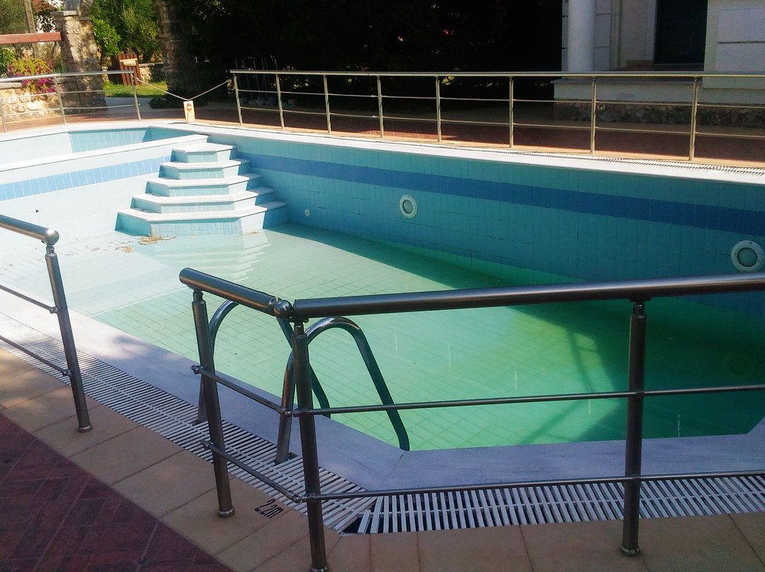 Kourtis Apartments主图