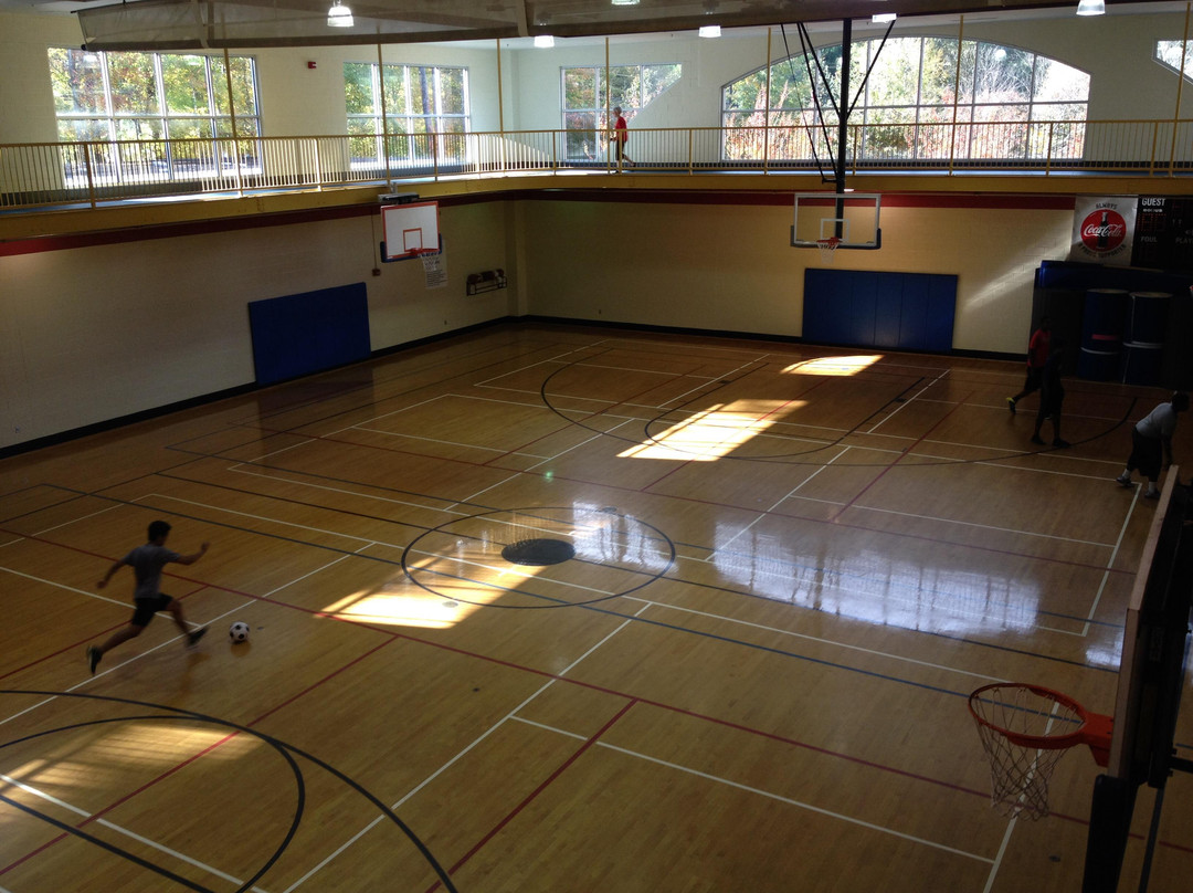 诺克罗斯旅游景点-Robert D. Fowler Family YMCA