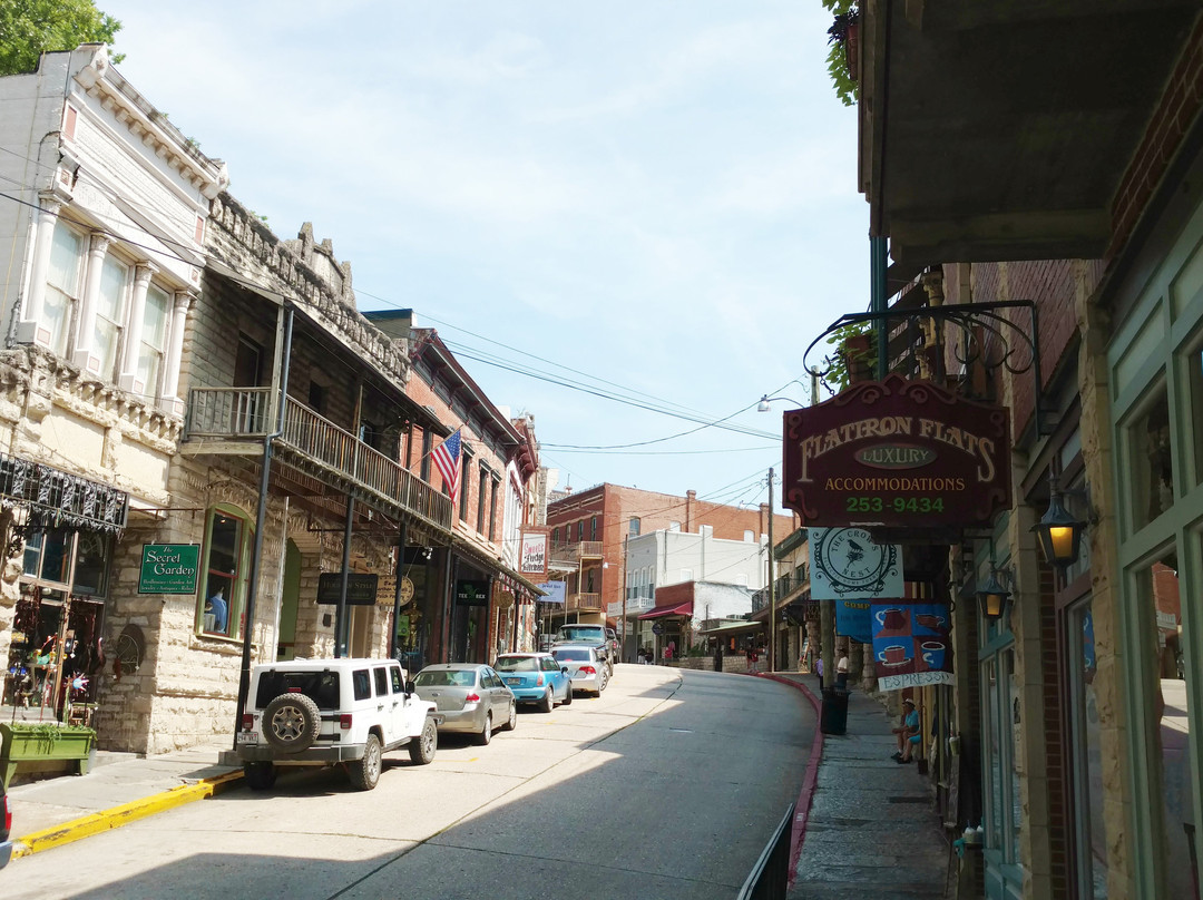 Eureka Springs Historical Downtown景点图片