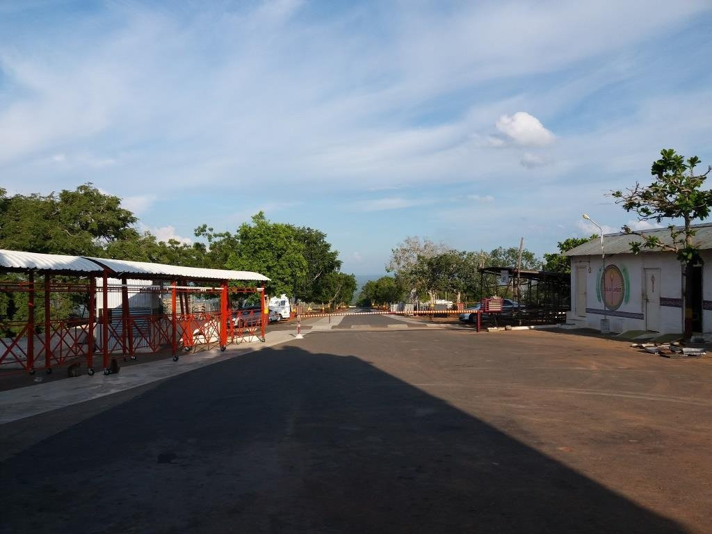 Chennimalai Murugan Temple景点图片
