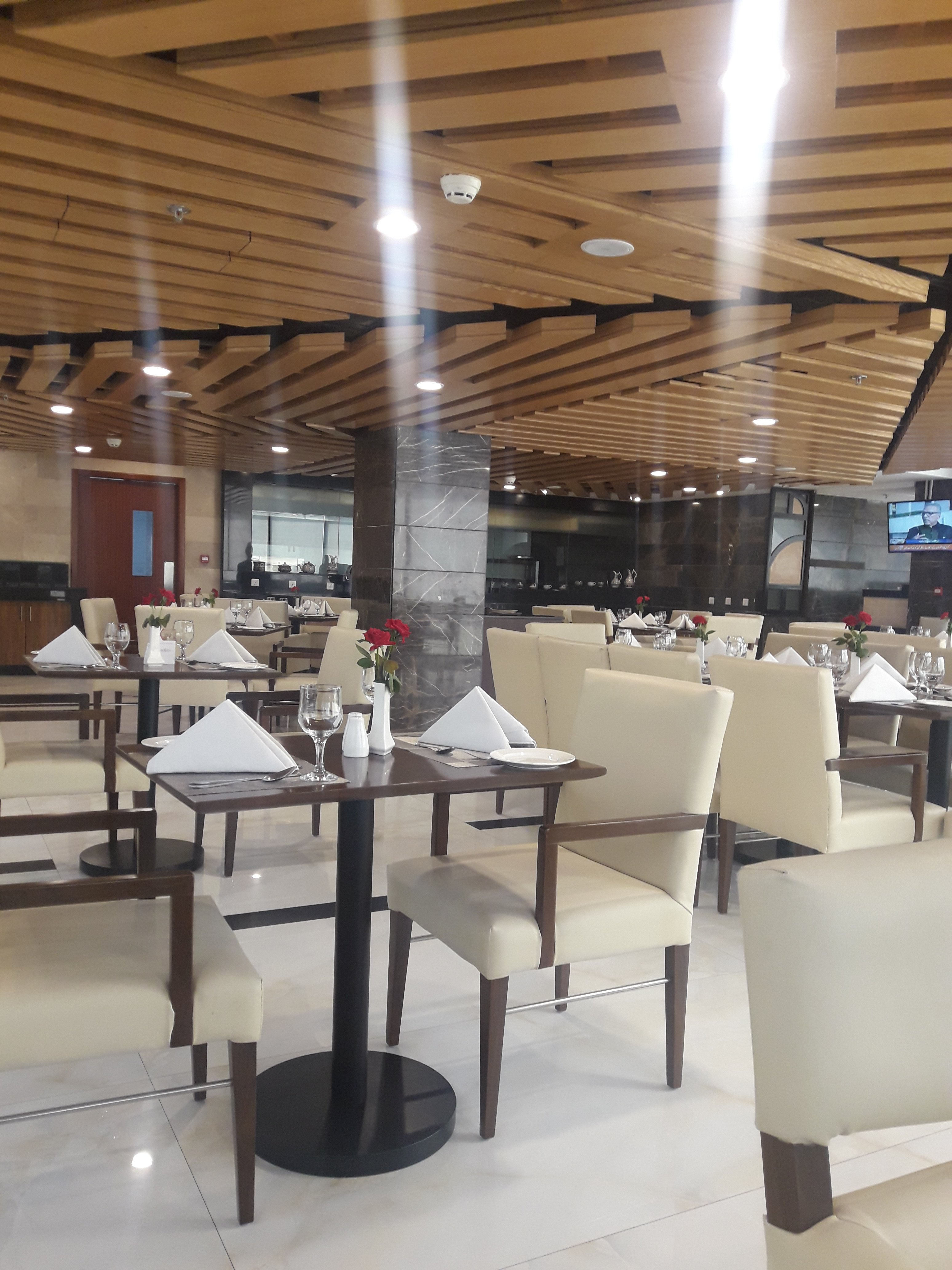 Avari Xpress Boutique Residence - Multan-portrait