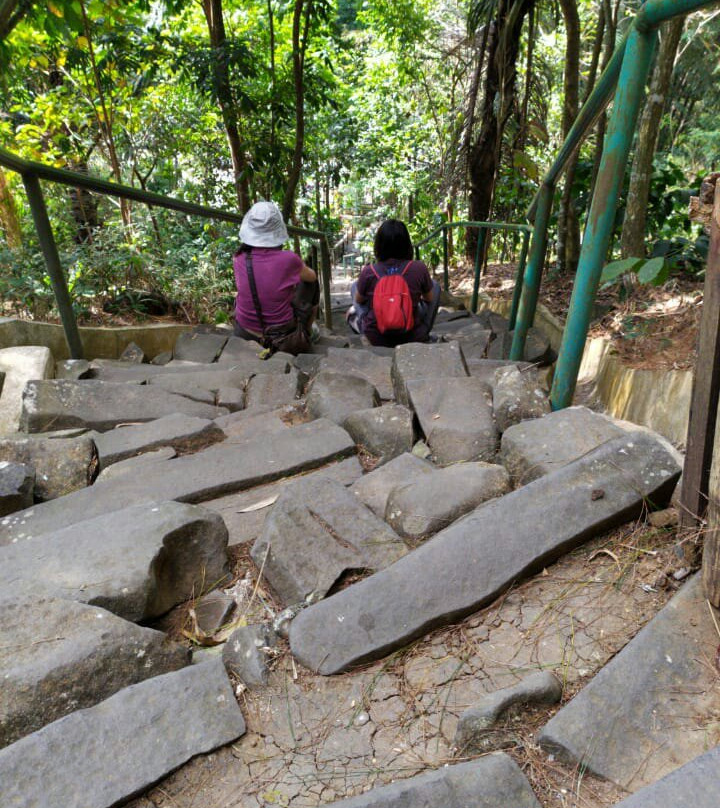 Gunung Padang Megalithic Site景点图片