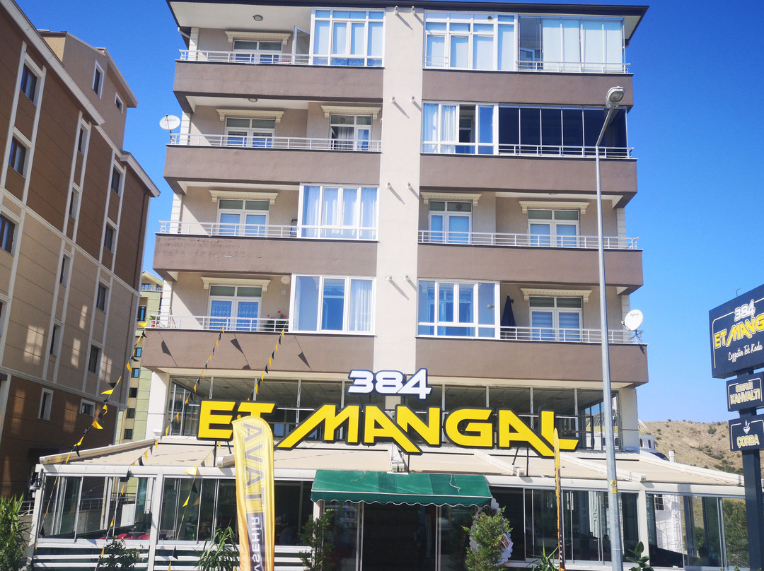 384 Et Mangal