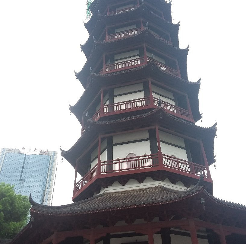 绳金塔景点图片
