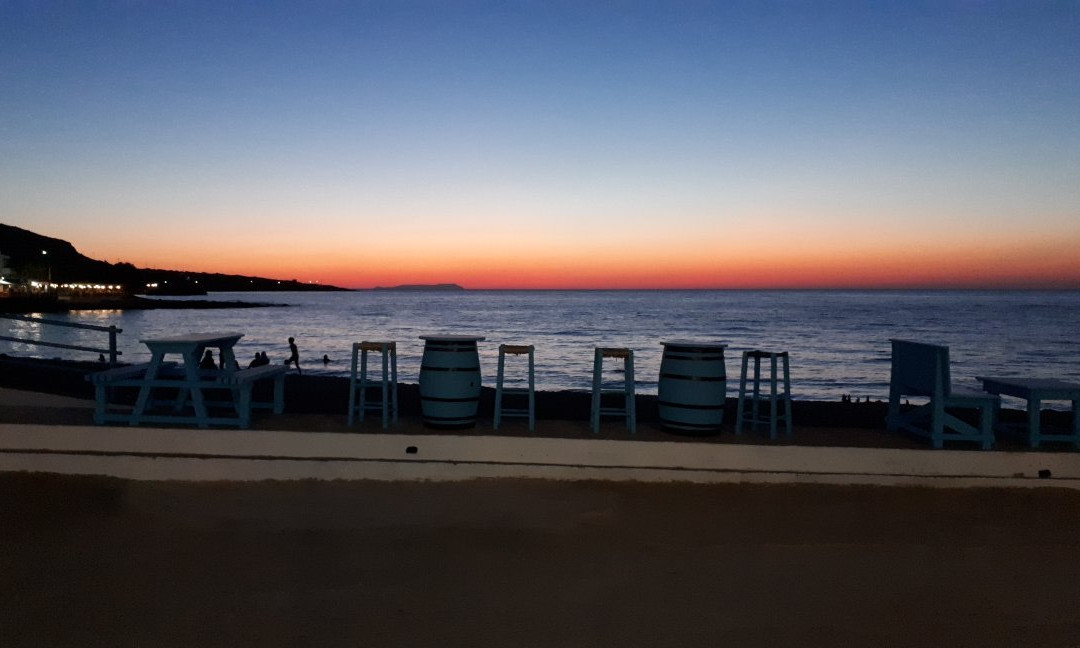 Meltemi Beach Apartments