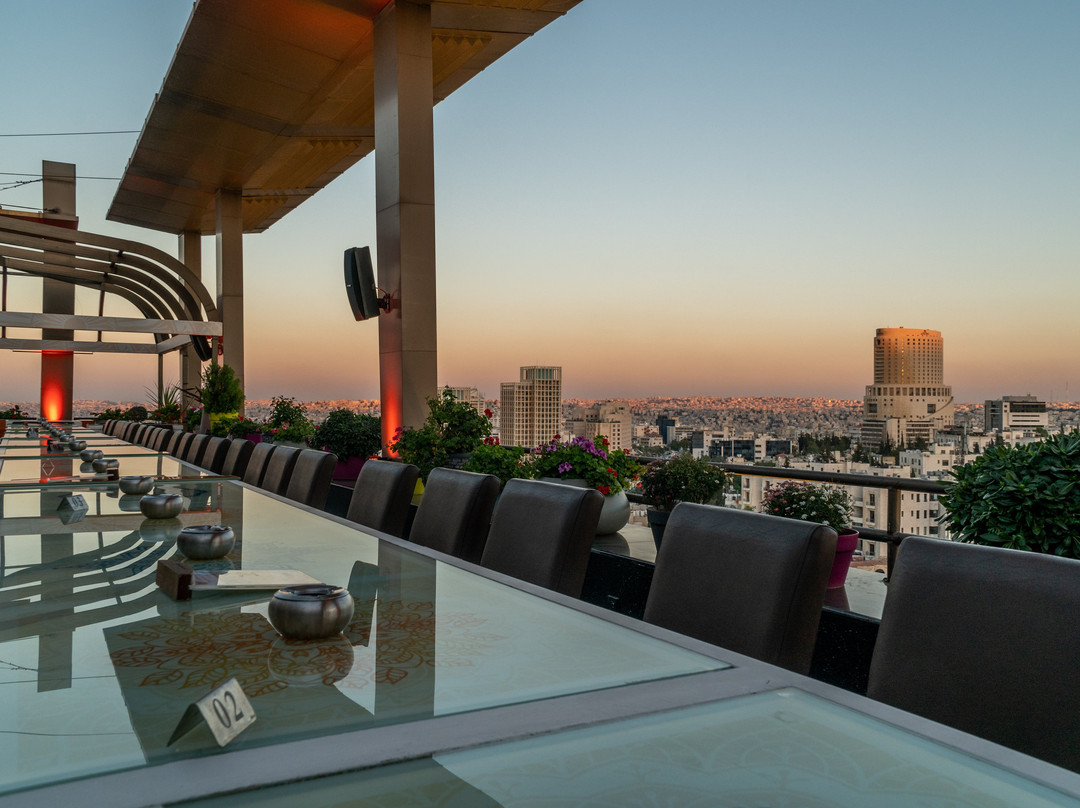 Ghoroub Sunset Bar & Restaurant景点图片
