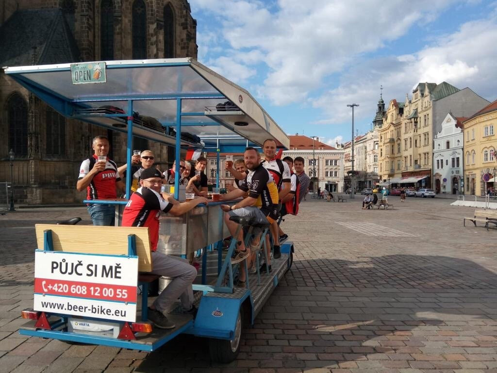 ExperienCZE: Beer Bike and Pub Crawl Tours-皮尔森必去景点