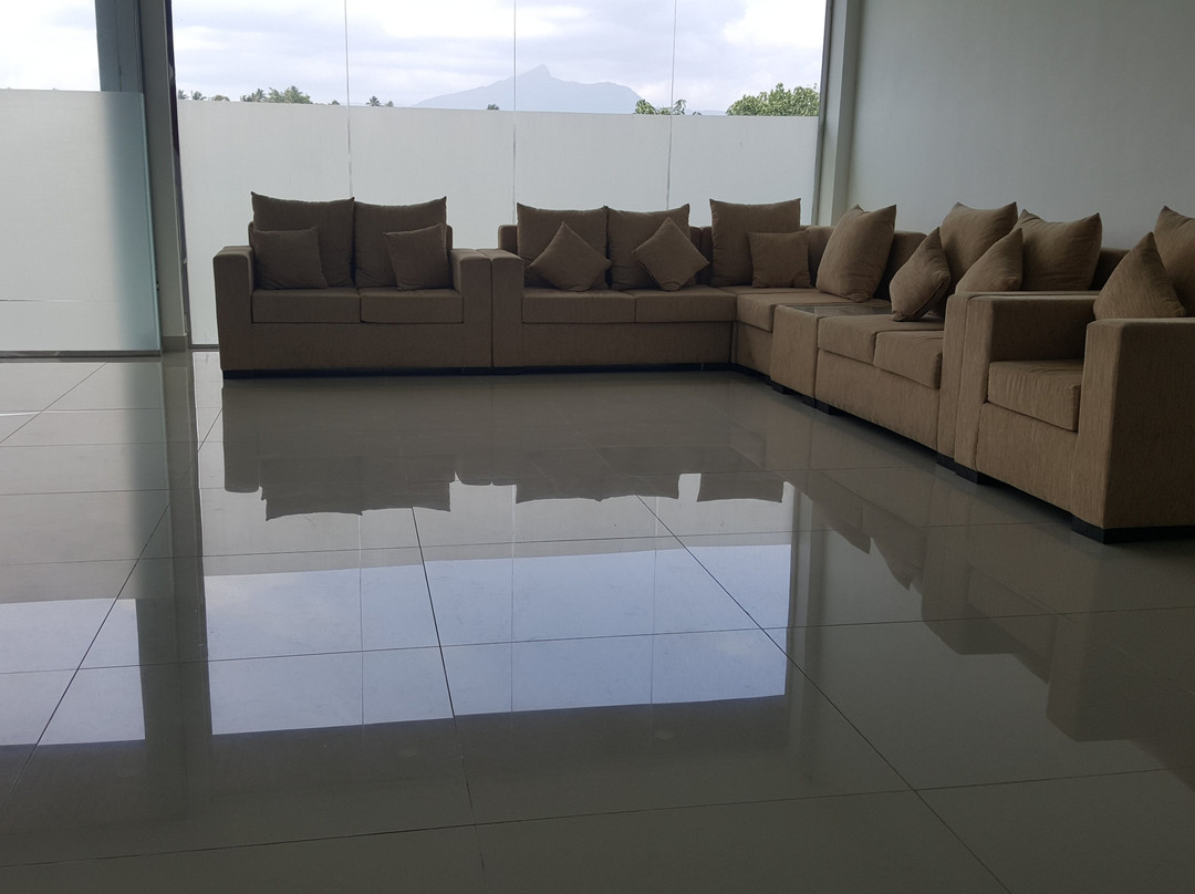 Hotel Capital O 249 Elephant Bath Hotel主图