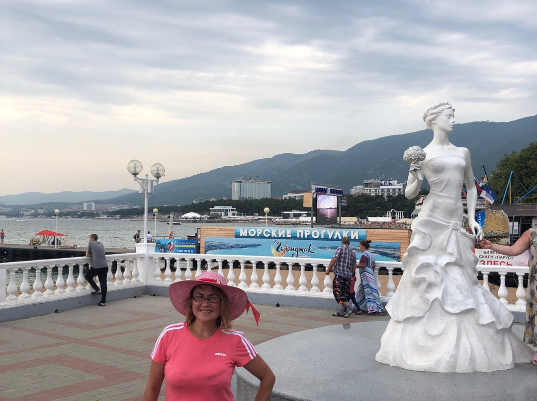 White Bride Sculpture-Gelendzhik必去景点