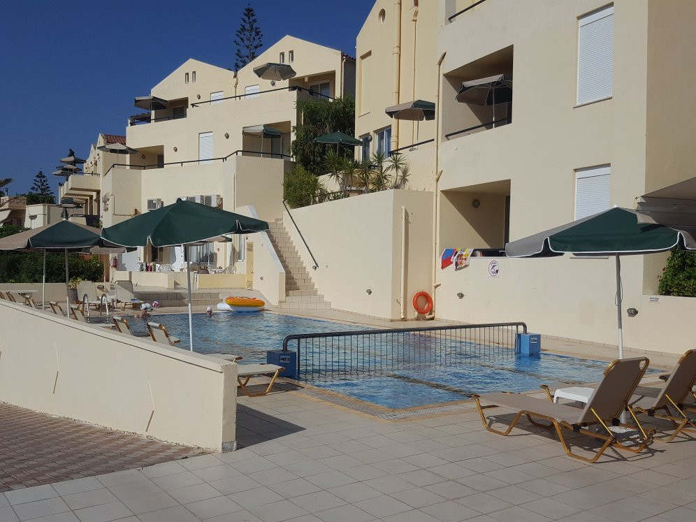 Golden Sand Hotel主图