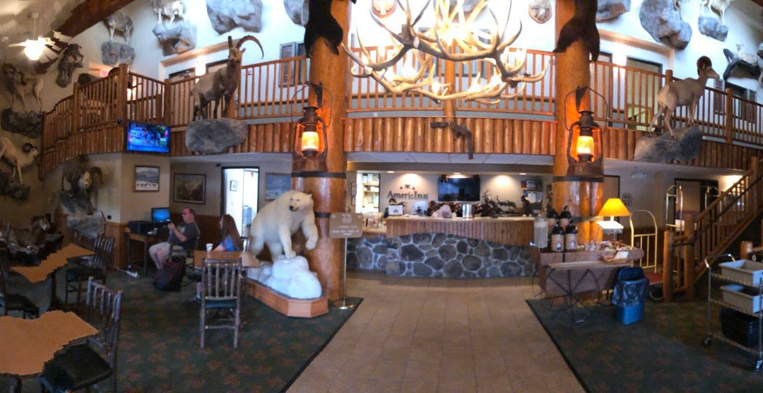 AmericInn by Wyndham Cody主图