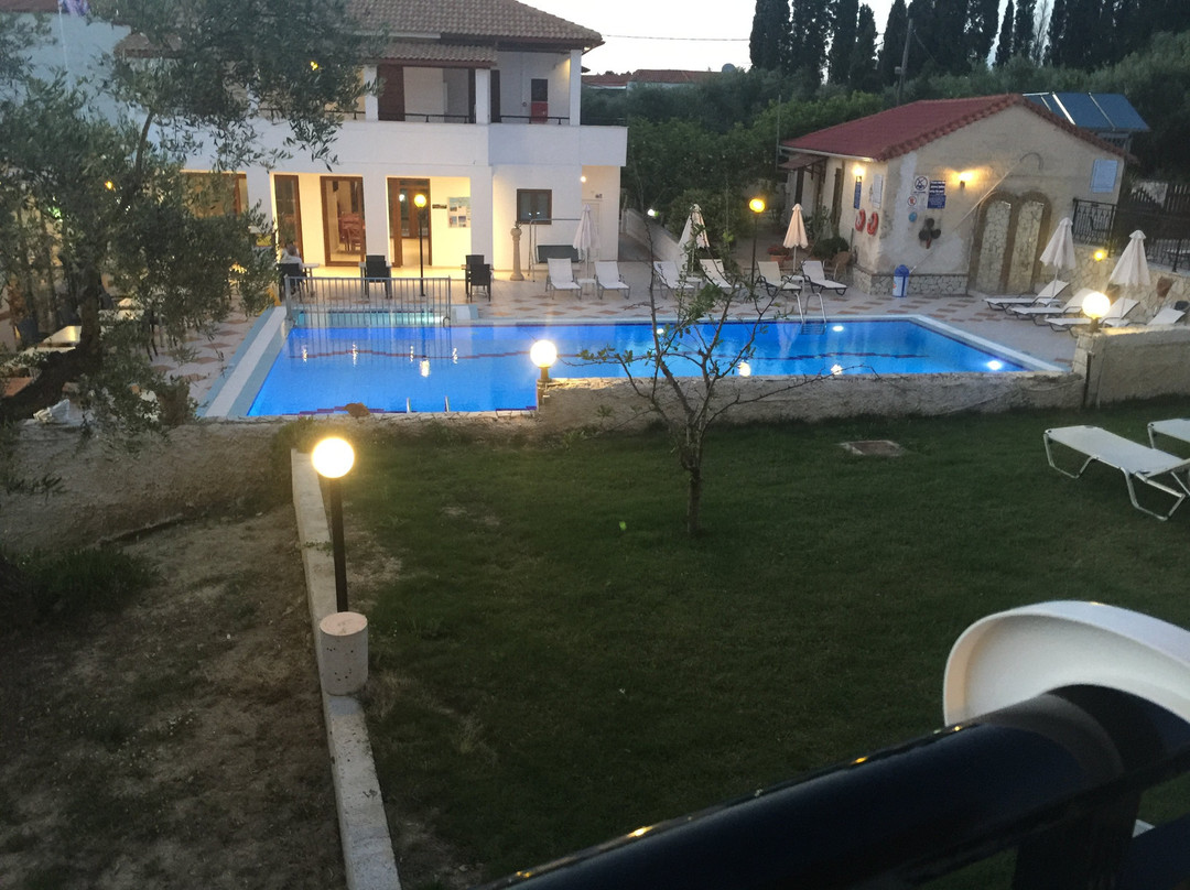 Potamitis Studios主图